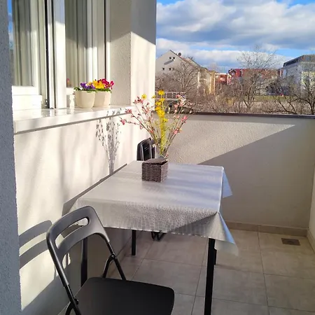Apartament Bella