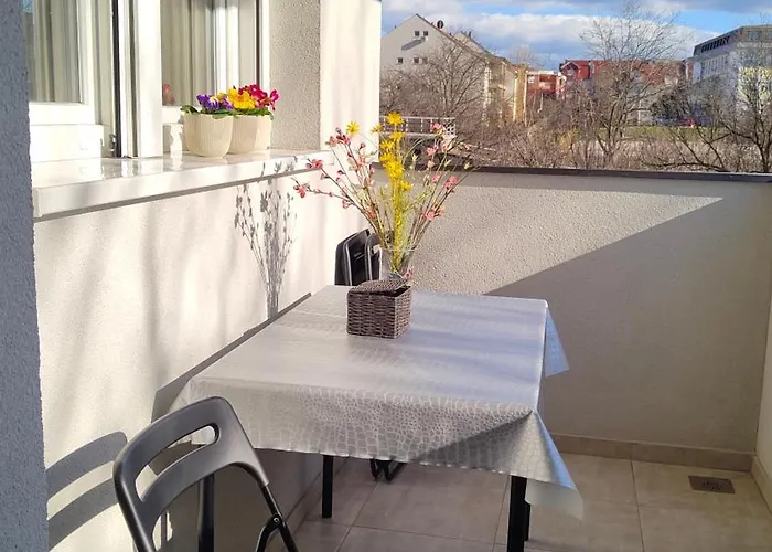 Διαμέρισμα Bella